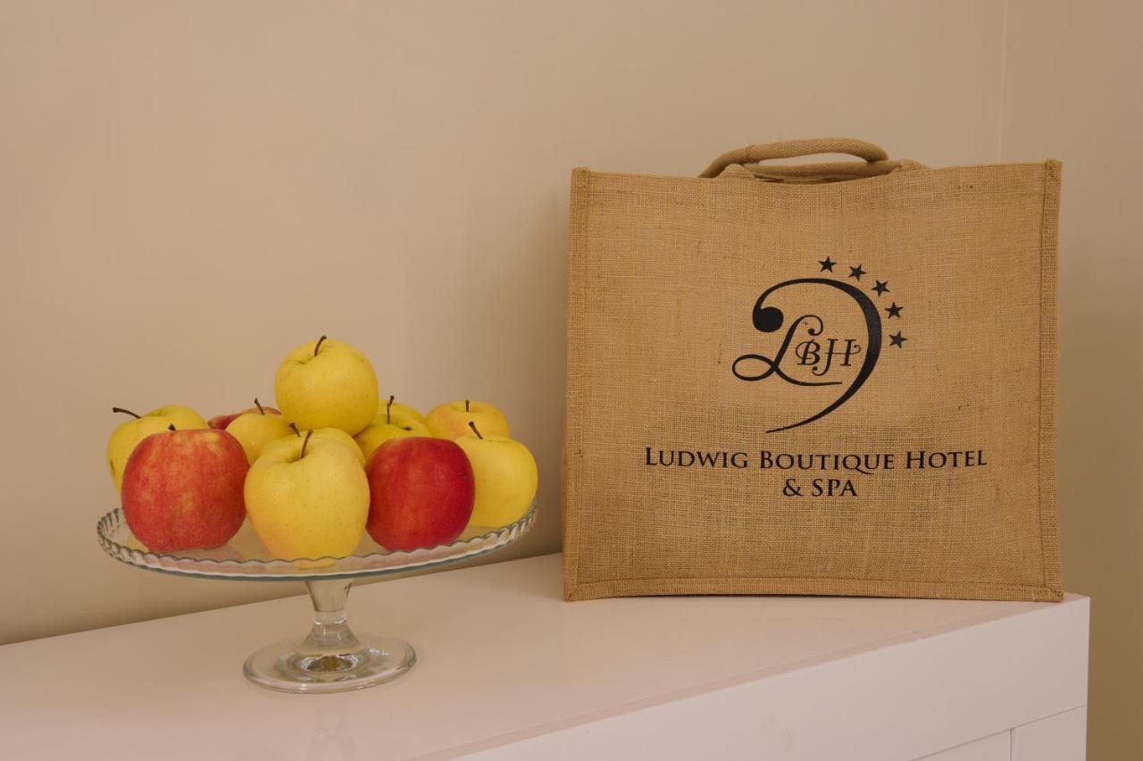 Ludwig Boutique Hotel & Spa Bolsena Exterior photo
