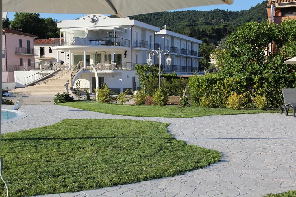 Ludwig Boutique Hotel & Spa Bolsena Exterior photo